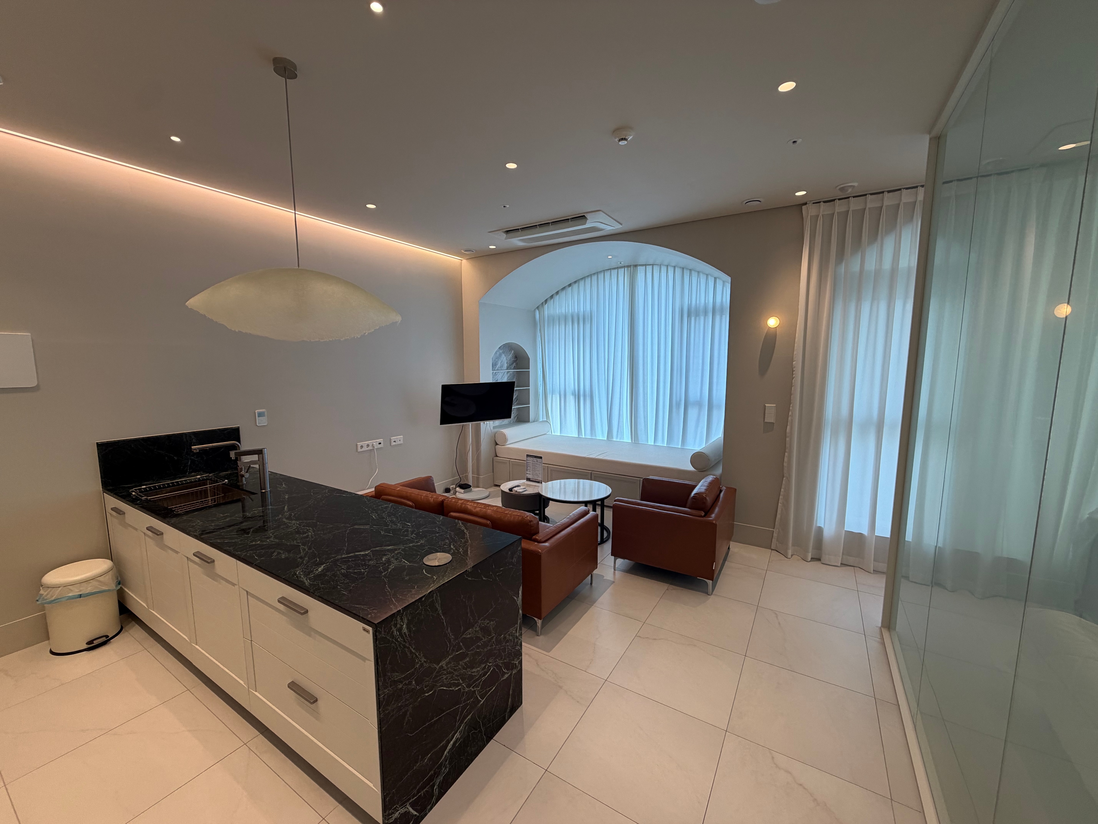 LUCA POINT GANGNAM STANDARD ROOM